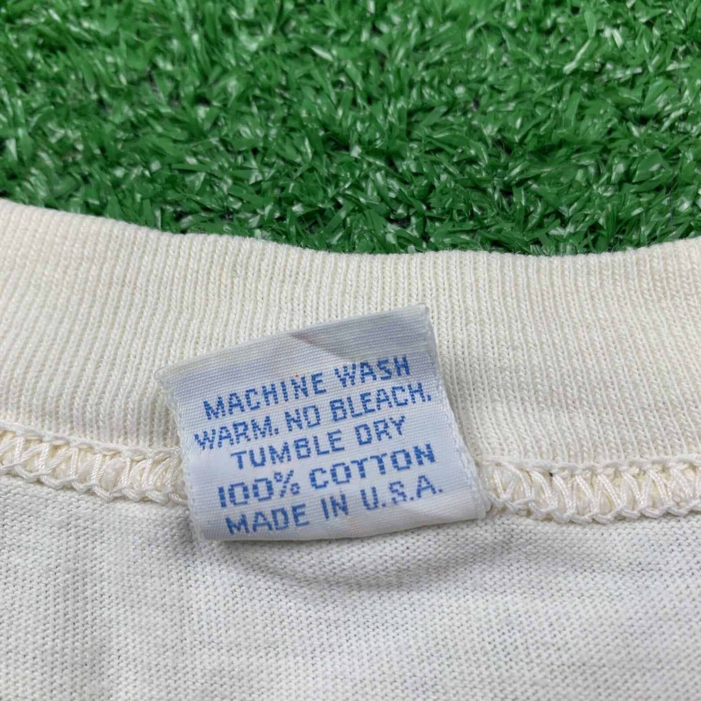 Vintage Nike T Shirt USA Rare Jordan 1981 Finisher Honolulu 80s Japan Geisha