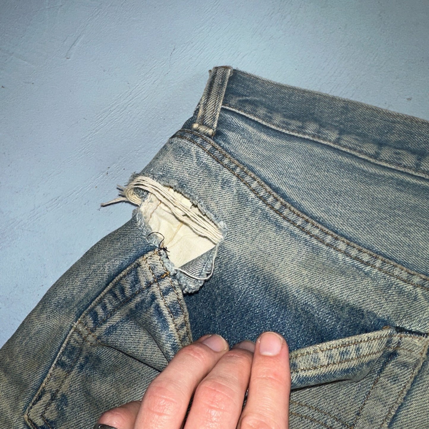 Levis 501 Vintage 80s Redline Selvedge USA XX Jeans Med Wash 34x38 Act 31x27