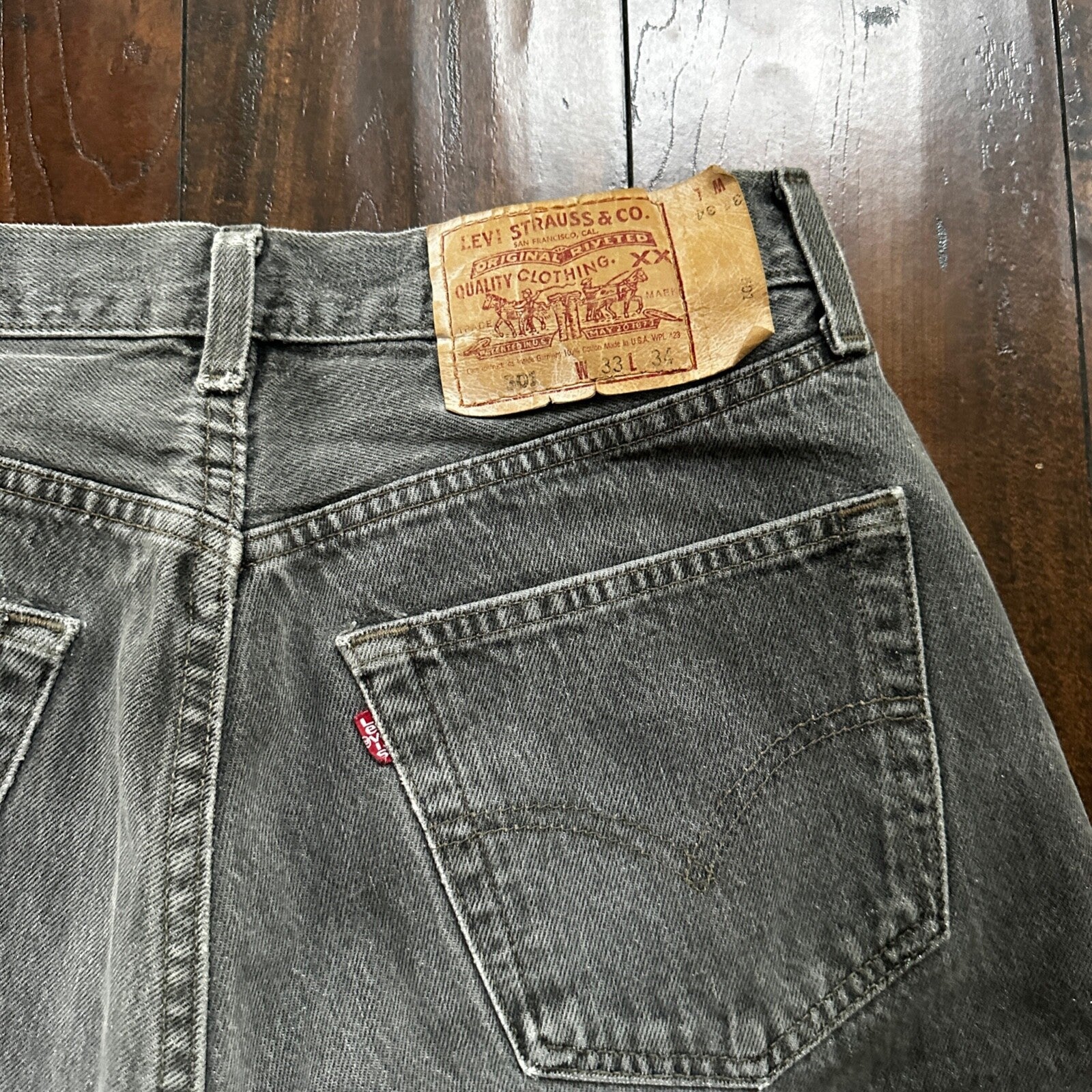 VTG 90s Levis 501 Button Fly 33x34 USA Tag Jeans Straight Wash Grey XX Act 30x32