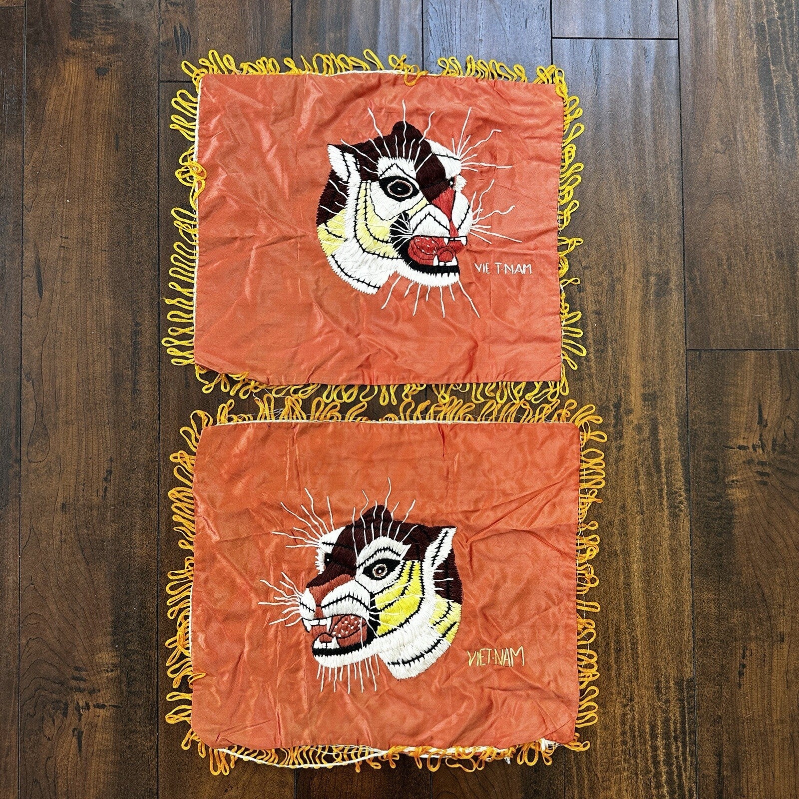 VTG Vietnam Handmade Silk Embroidered Tiger Souvenir Wall Art Collectible Jacket