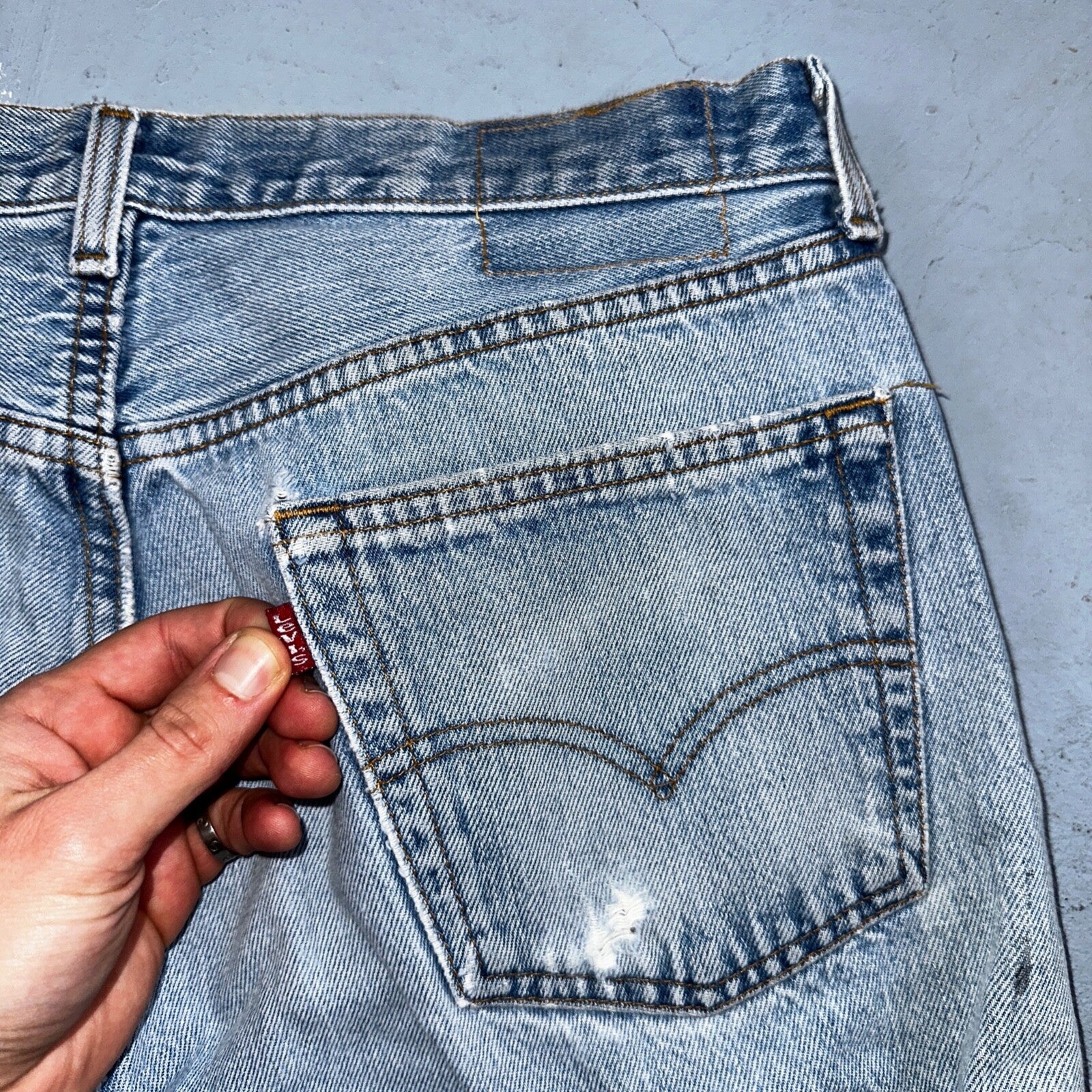 Levis 501 Vintage 90s USA XX Straight Leg Jeans Blue Light Wash 34x34 Act 32x33