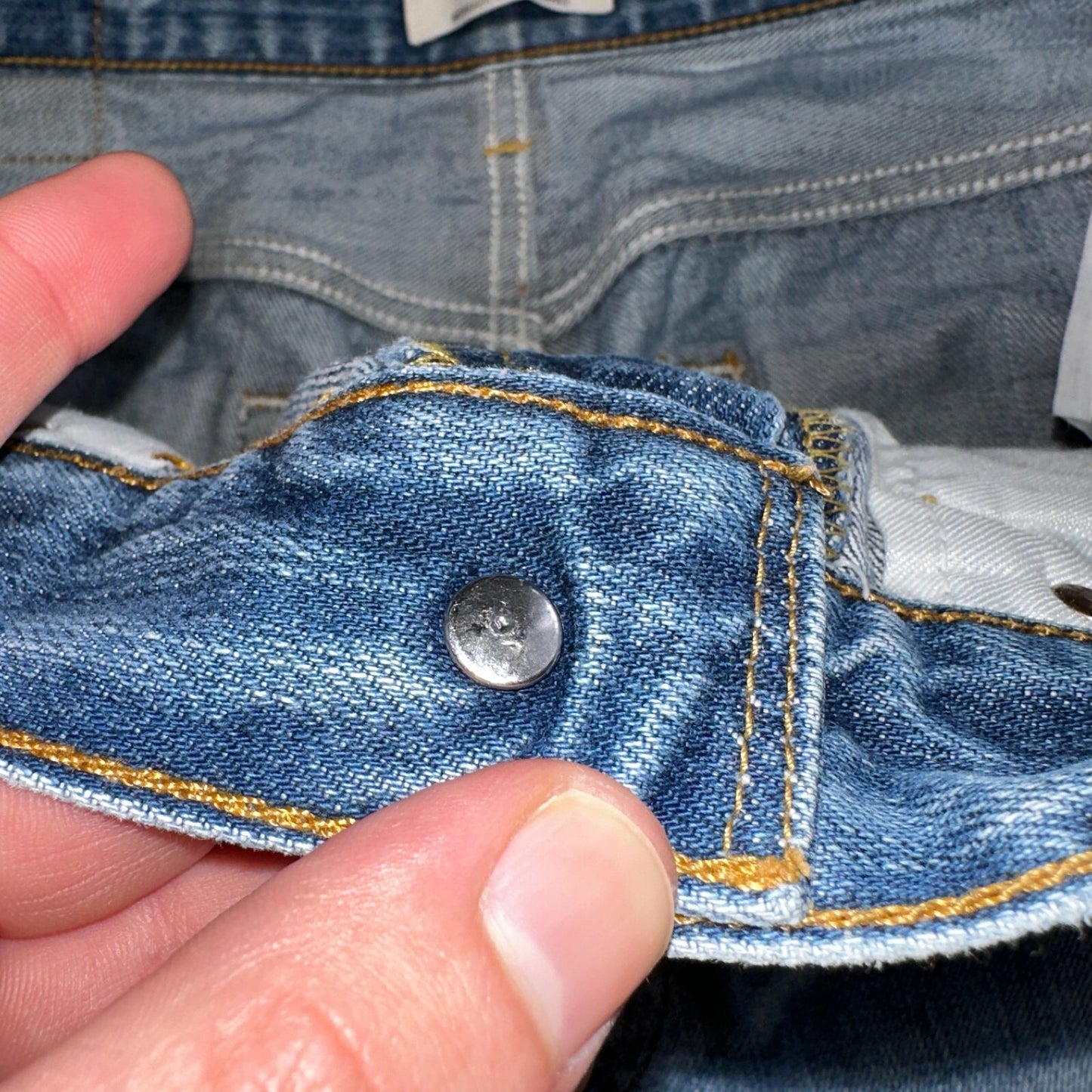 Levis 501 Vintage Y2K XX Straight Leg Jeans Blue Light Wash 33x32 Act 31x30