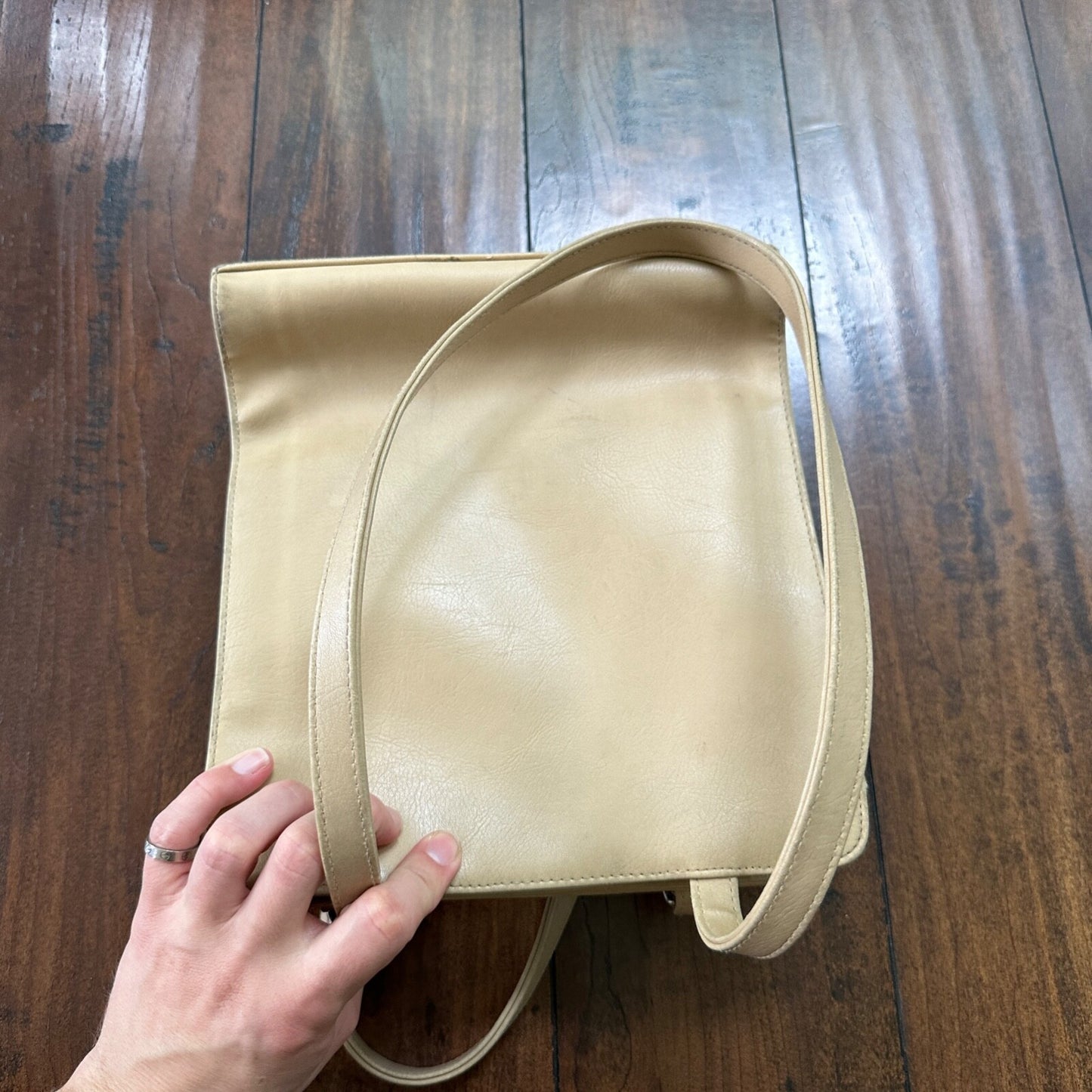 Women’s Crossbody Bag Medium Pockets Purse Golden Yellow Color VTG 1980s 80s