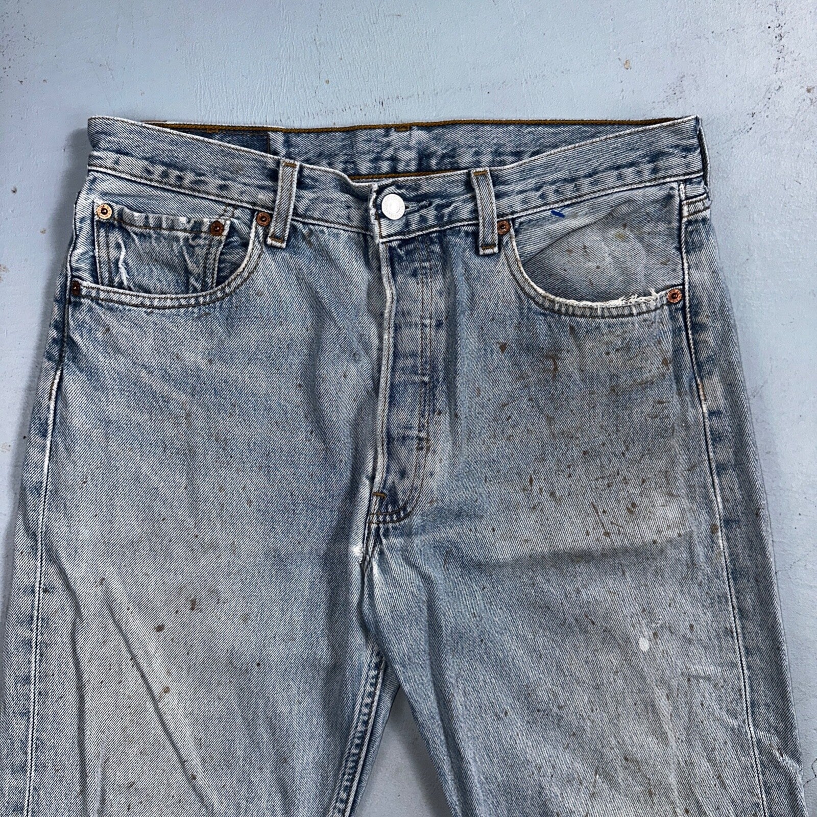 Levis 501 Vintage Y2K XX Straight Leg Jeans 33x34 Light Wash 2000s Act 31x32