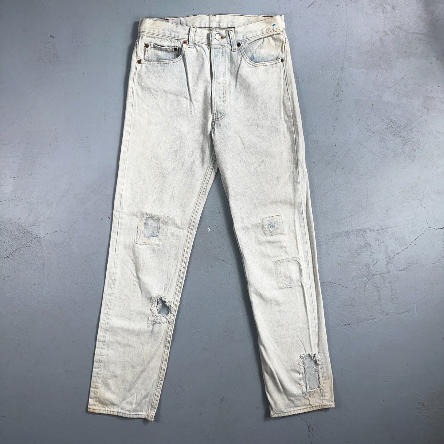 Levis 501 Vintage 90s USA XX Straight Leg Jeans 32x34 Blue Light Wash Act 29x32