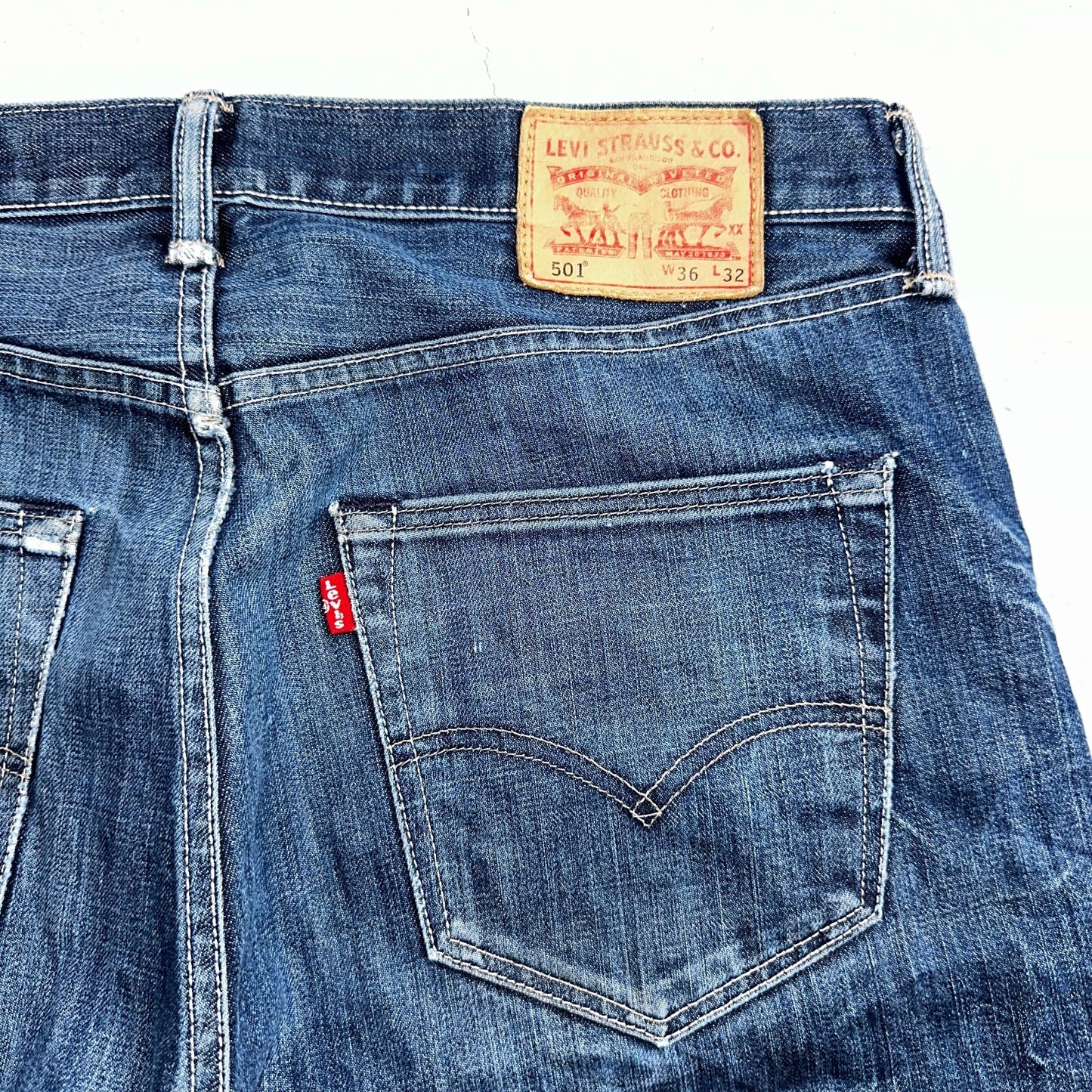 Levis 501 Y2K XX Straight Leg Jeans Blue VTG Whiskers Wash 36x32 Act 36x30
