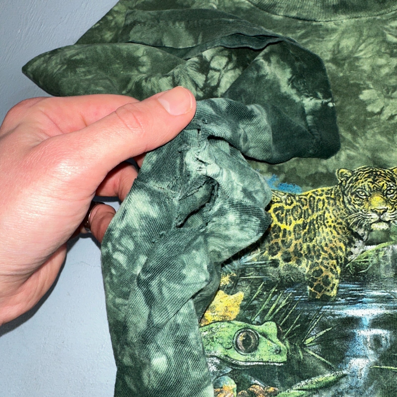 Rainforest Cafe VTG Shirt Mens Large Green Tie Dye Las Vegas Y2K Faded THrashed