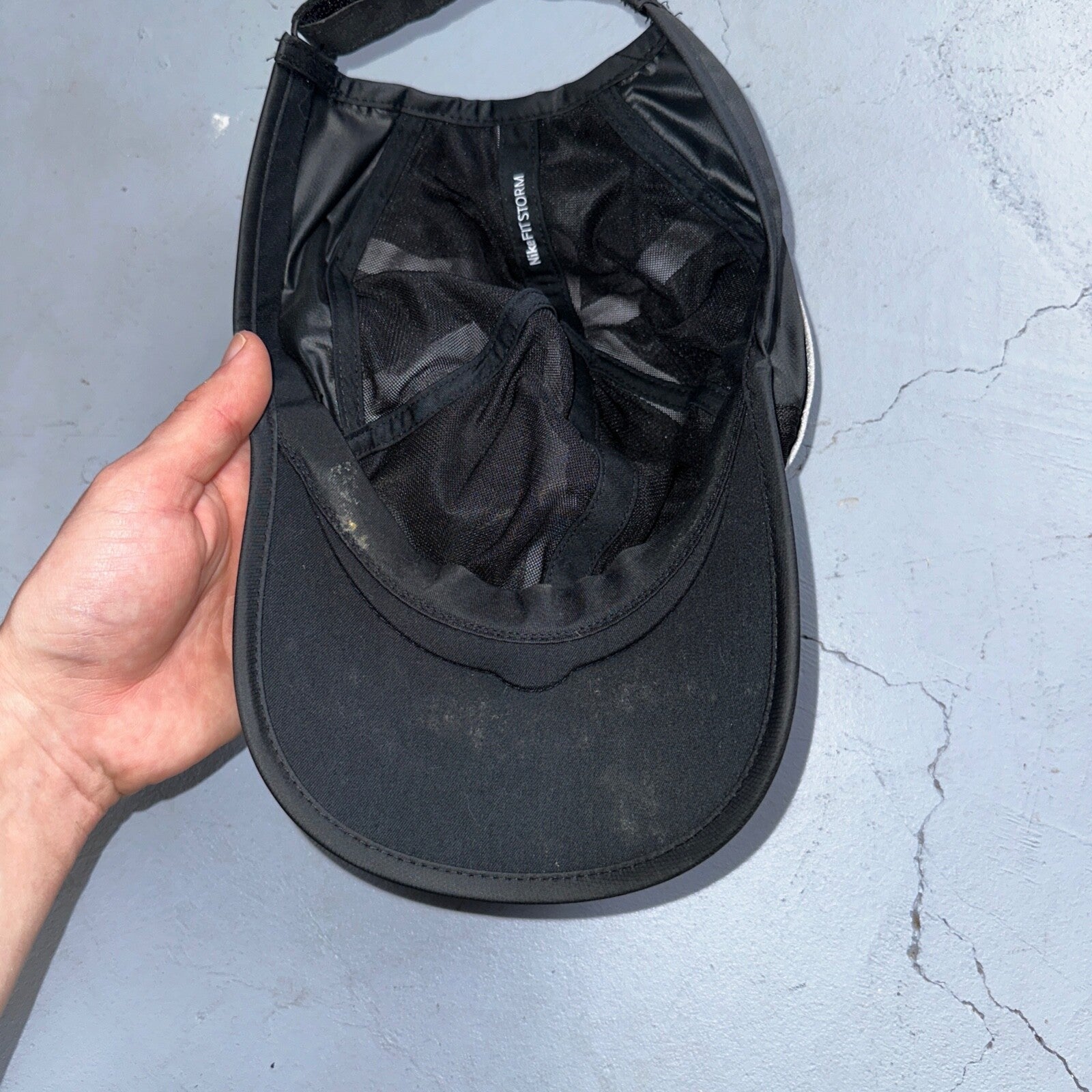 Nike Vintage Hat Cap Strap Back Swoosh Mesh Panel Tailwind Mens 90s Air Max