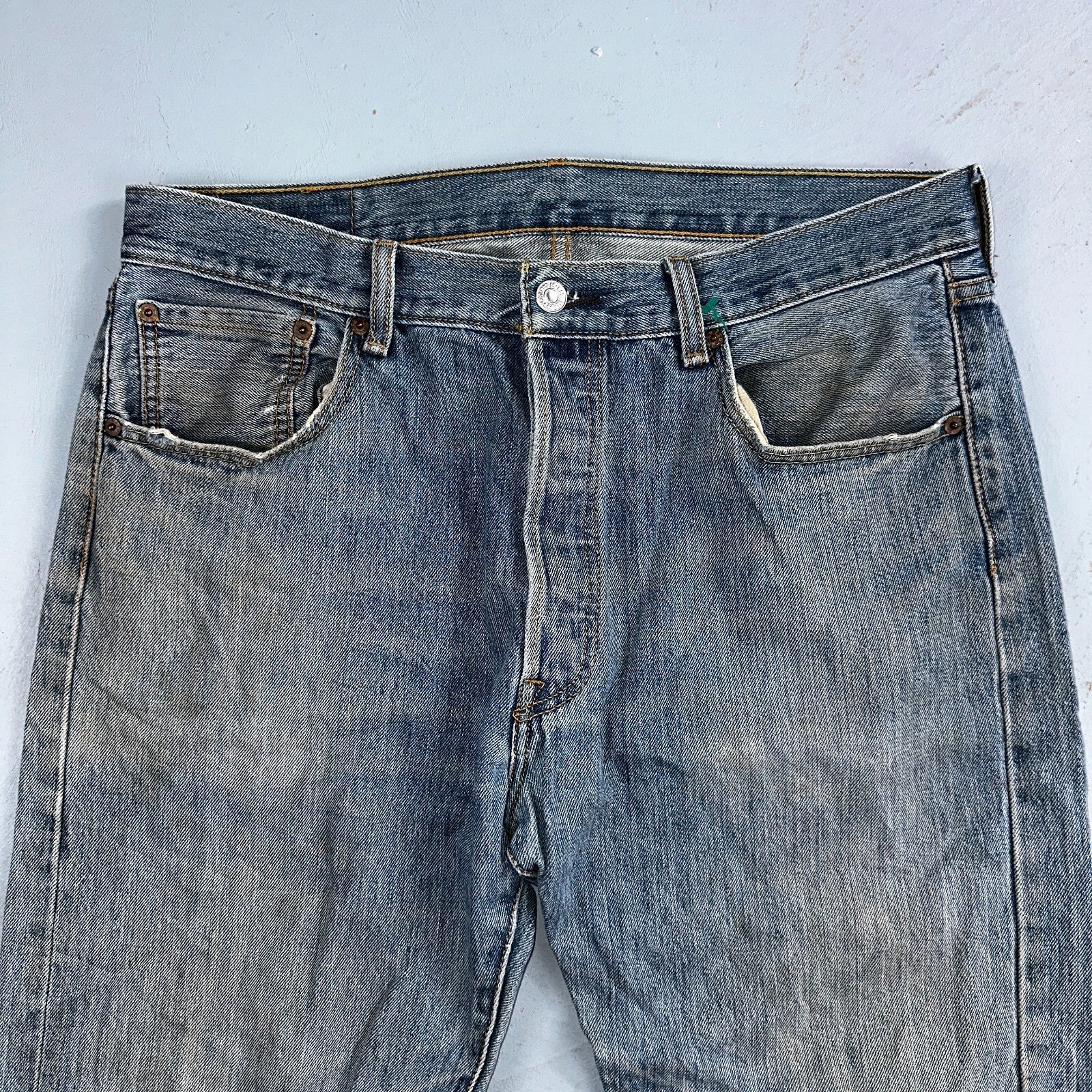 Levis 501 Vintage Y2K XX Straight Leg Jeans Blue Light Wash 35x34 Act 34x32