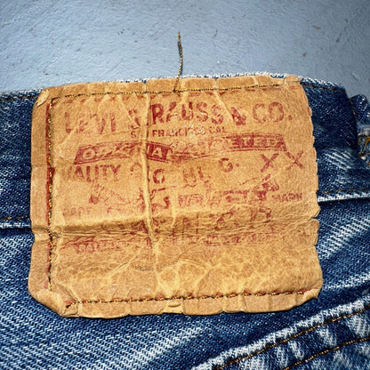 Levis 501 Vintage 80s Redline Selvedge USA XX Jeans Light Wash Worn Act 35x30