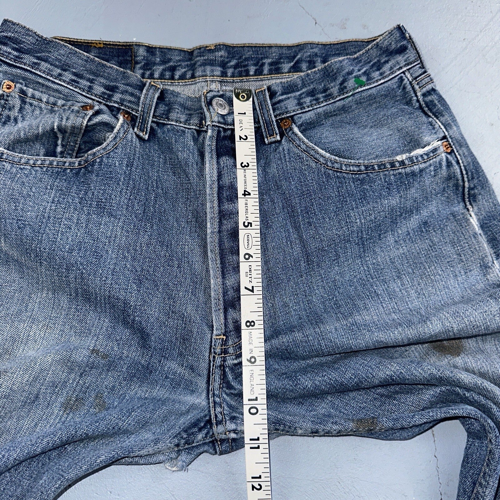 Levis 501 Vintage 90s Hungary Straight Leg Jeans 31x32 Y2K Med Wash Act 28x30