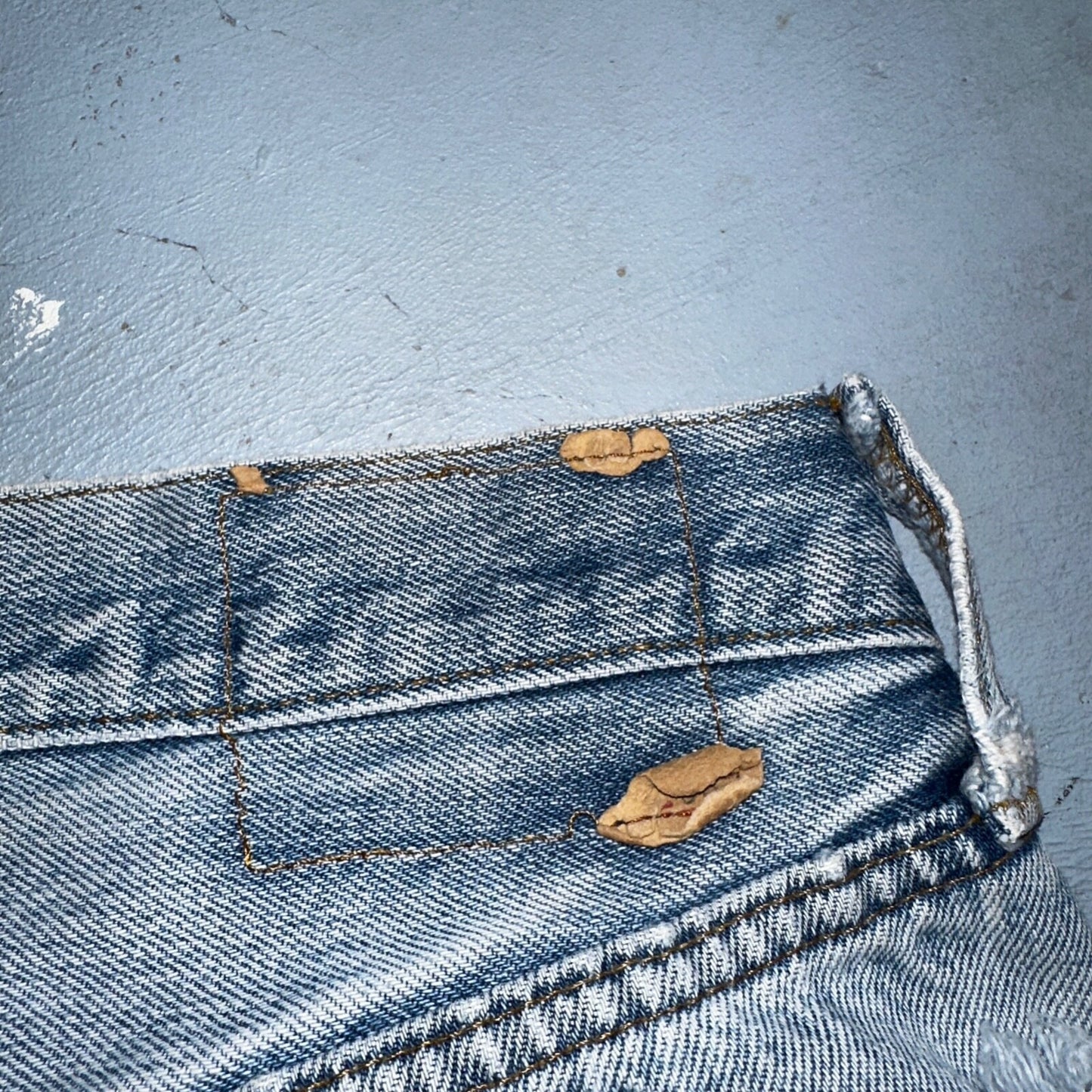 Levis 501 Vintage 80s Redline Selvedge USA XX Jeans Light Wash 35x38 Act 32x33