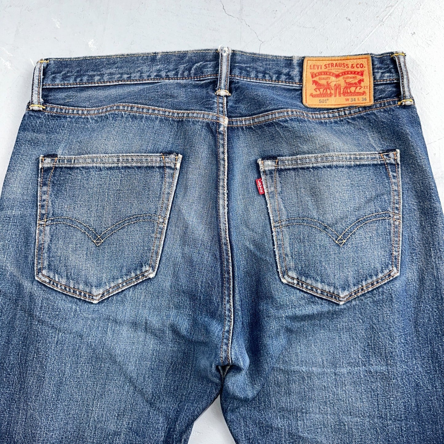 Levis 501 Y2K XX Straight Leg Jeans Blue VTG Med Wash 34x36 Act 34x34