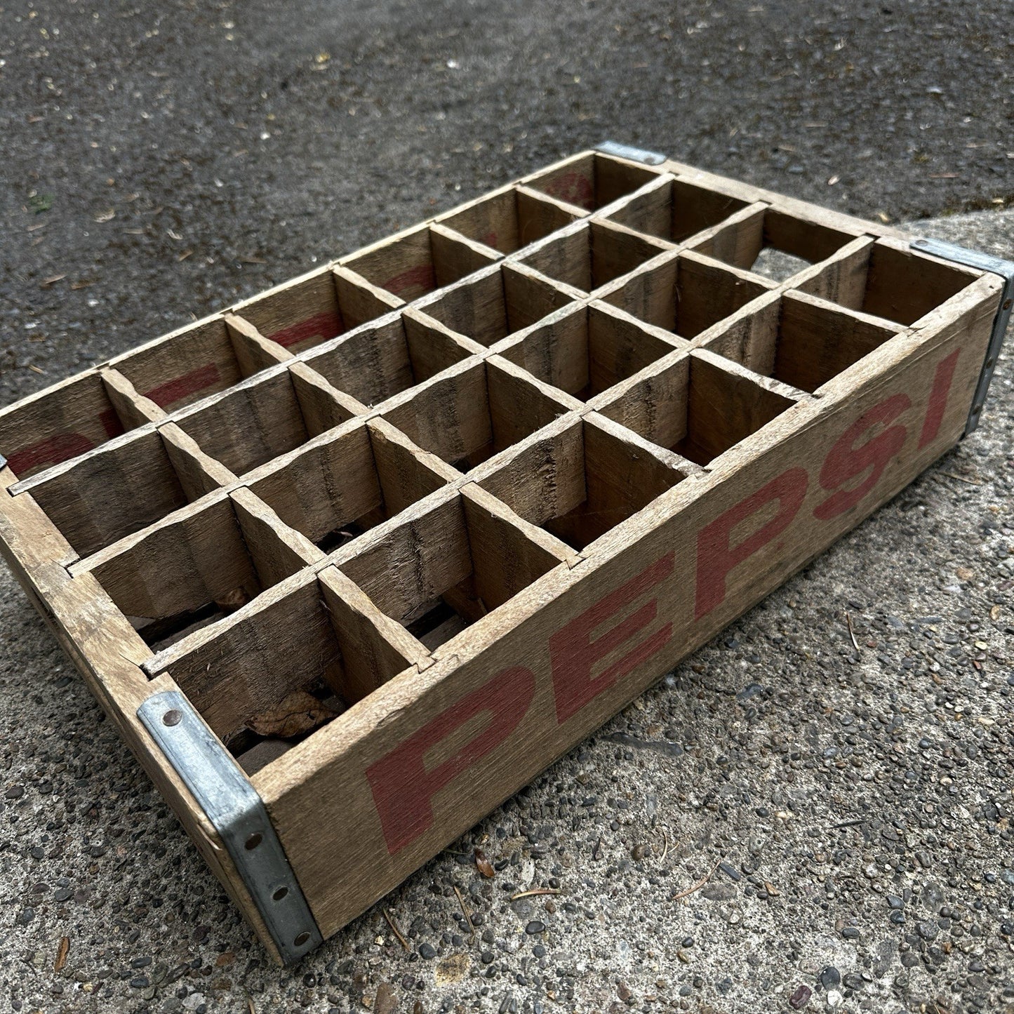 Vintage Wooden Soda Crate Pepsi Cola Wood Gallup New Mexico 24 Bottles Rare