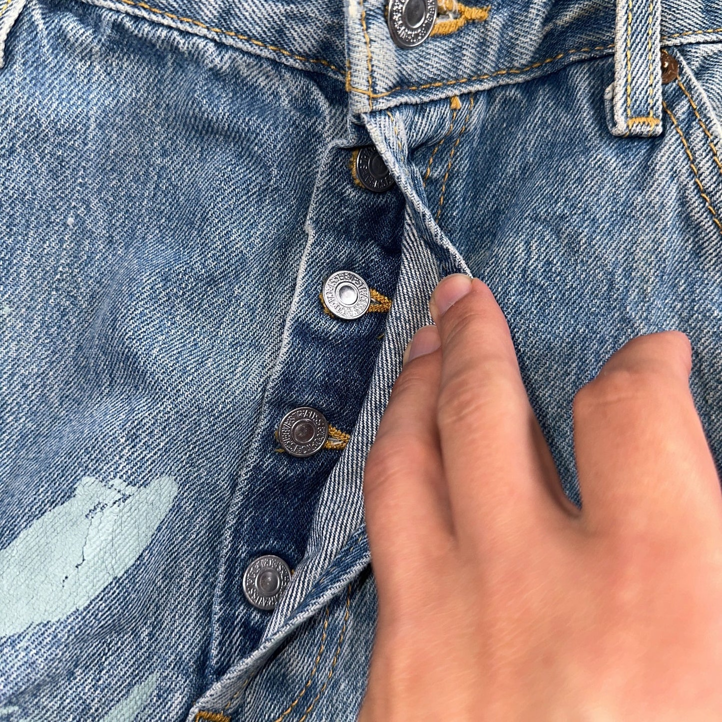 Levis 501 Vintage Y2K XX Straight Leg Jeans Blue Light Wash 35x34 Act 34x34