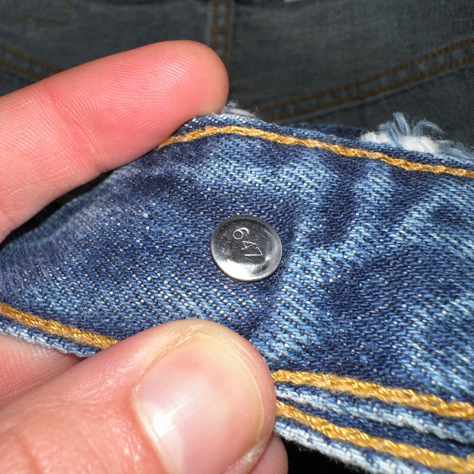 Levis 501 Vintage 90s XX Straight Leg Jeans Y2K Med Wash 33x32 Act 32x31