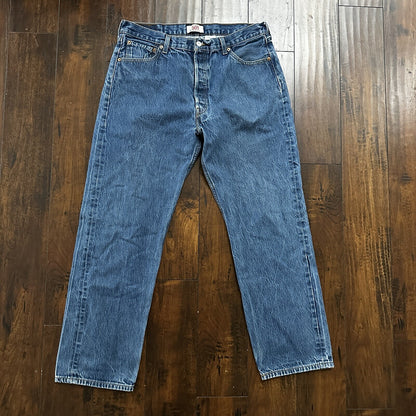 Levis 501 Vintage Y2K Straight Leg XX 2000s Jeans 34x30 Med Wash 38x34