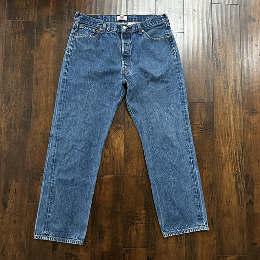 Levis 501 Vintage Y2K Straight Leg XX 2000s Jeans 34x30 Med Wash 38x34