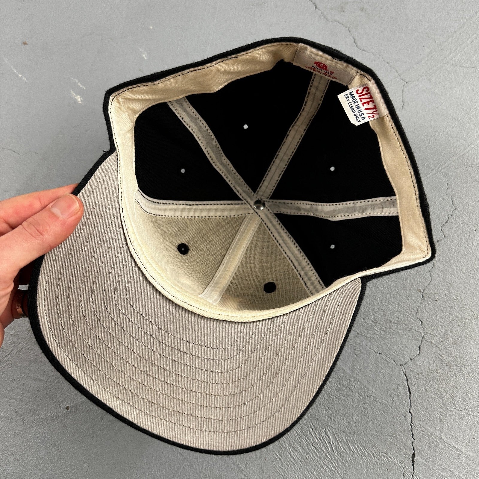 LC New Era USA MLB Fitted 7 1/2 Hat Major League Professional Baseball VTG Pro