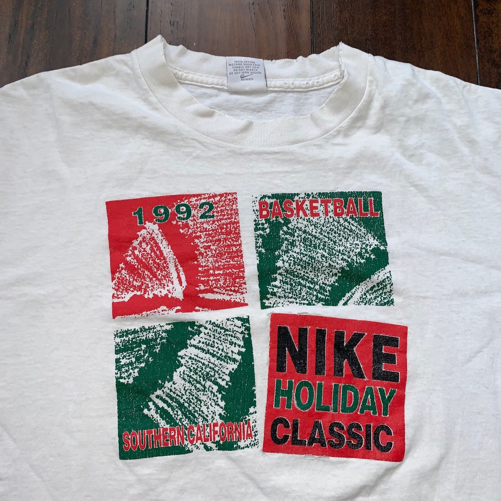 Nike Vintage T Shirt Mens Jordan Holiday Classics Christmas Employee RARE 90s