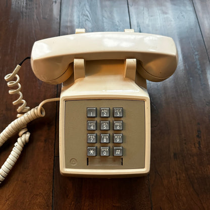 Beige Western Electric Bell System 2500 DM Desk Telephone Push Button Dialing