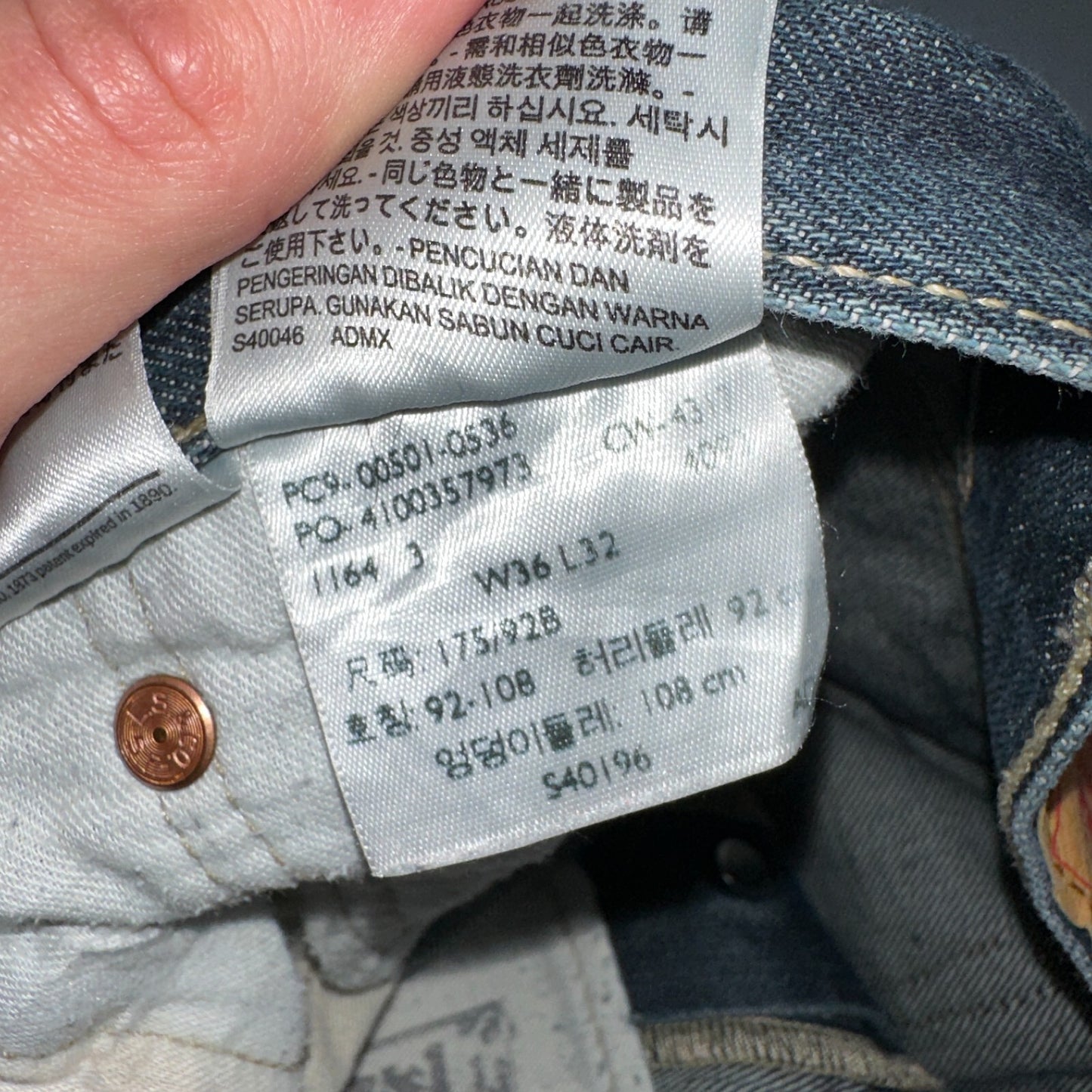 Levis 501 Y2K XX Straight Leg Jeans Blue VTG Med Wash 36x32 Act 36x31