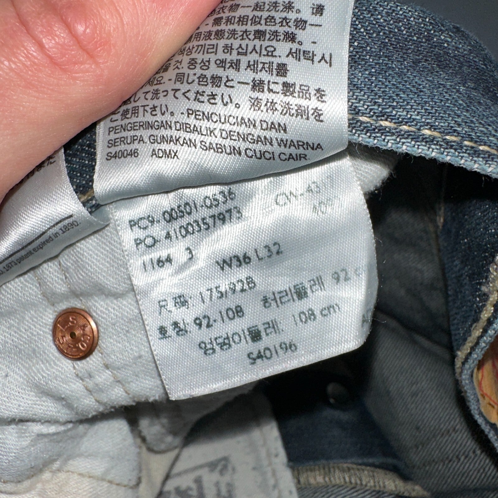 Levis 501 Y2K XX Straight Leg Jeans Blue VTG Med Wash 36x32 Act 36x31