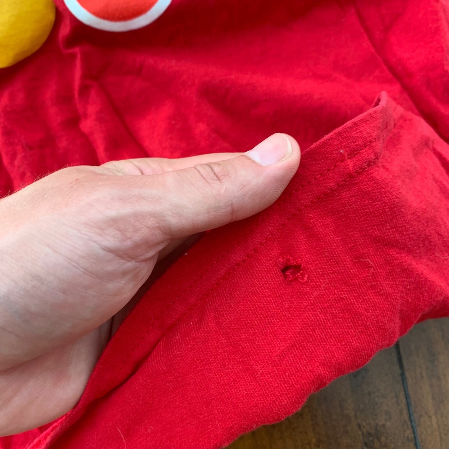 McDonalds Employee Y2K Vintage Style T Shirt Promo Food USA Christmas Holiday