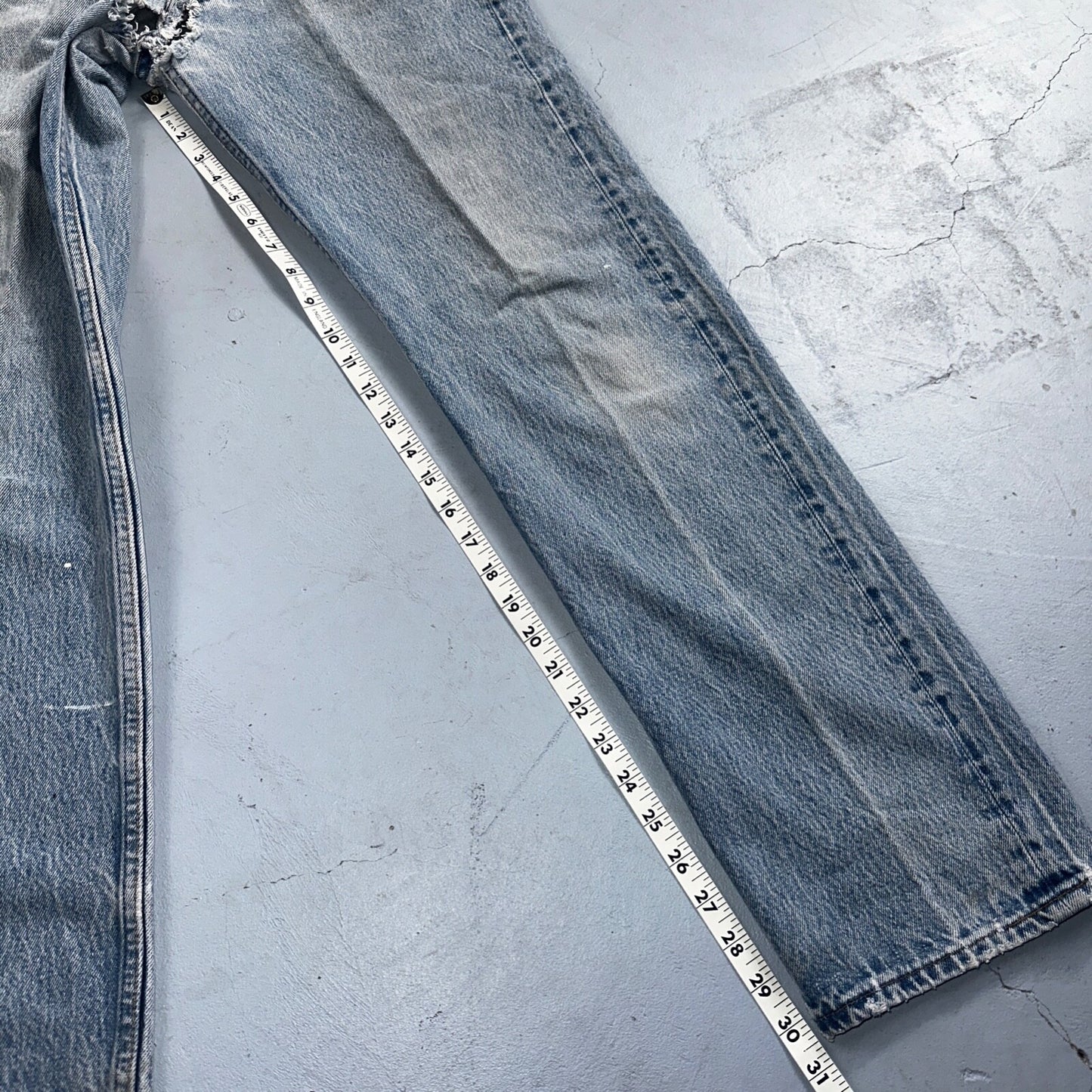 Levis 501 Vintage 90s USA XX Straight Leg Jeans 33x36 Light Wash Act 30x30