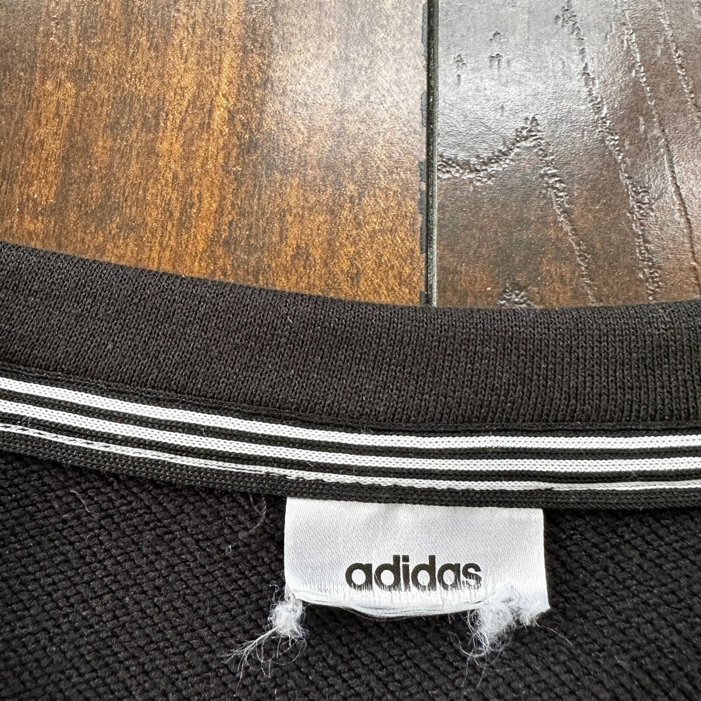 Adidas Women's Black Pullover Sweatshirt Size Medium Stiped Sleeves