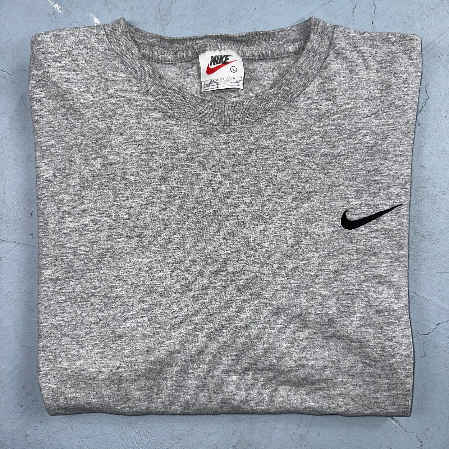 Nike 90s White Tag Basic VTG T Shirt Gray Simple Center Side Swoosh Gym USA