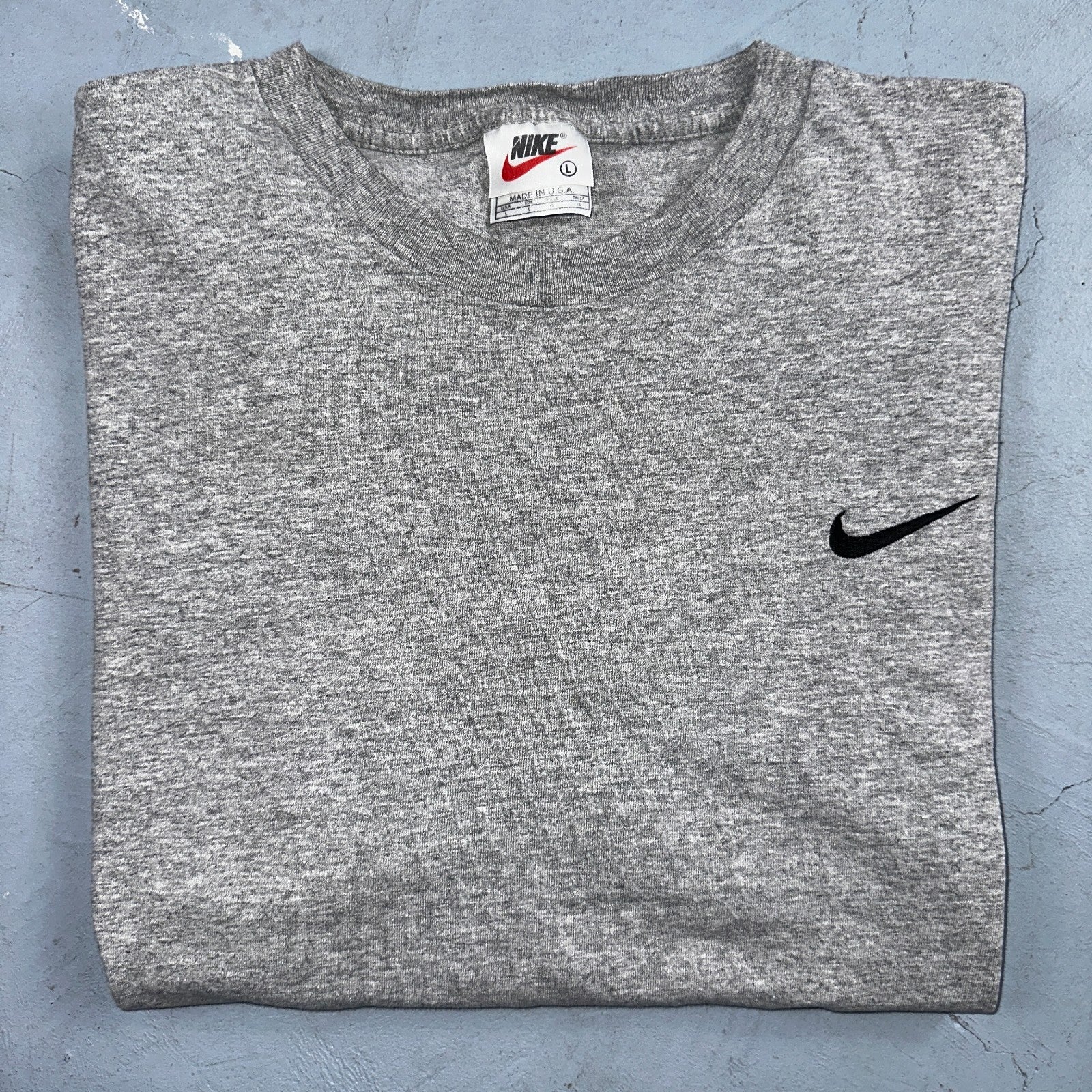 Nike 90s White Tag Basic VTG T Shirt Gray Simple Center Side Swoosh Gym USA