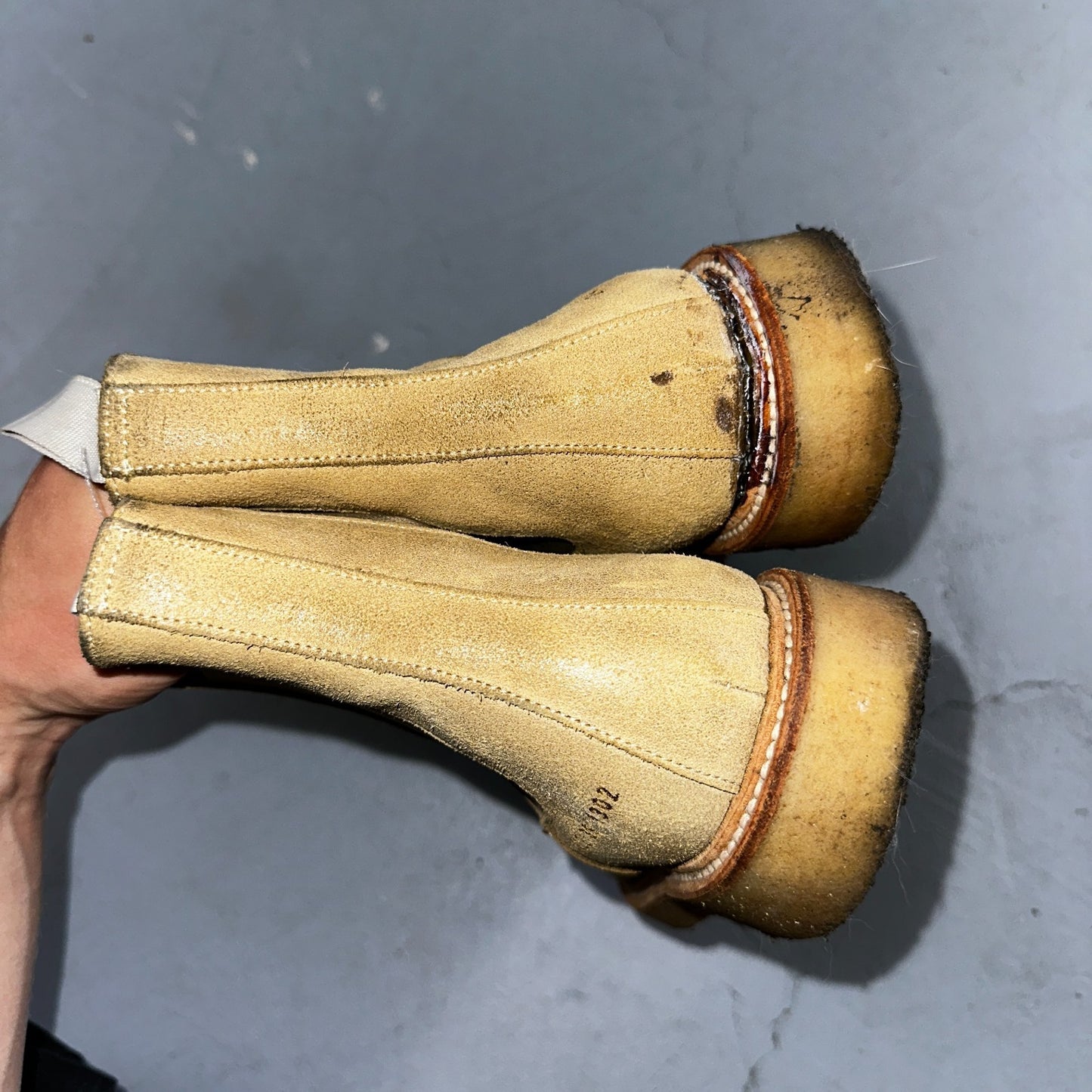 Common Projects Beige Suede Chelsea Workboots Size 39 Mens Tan Authentic