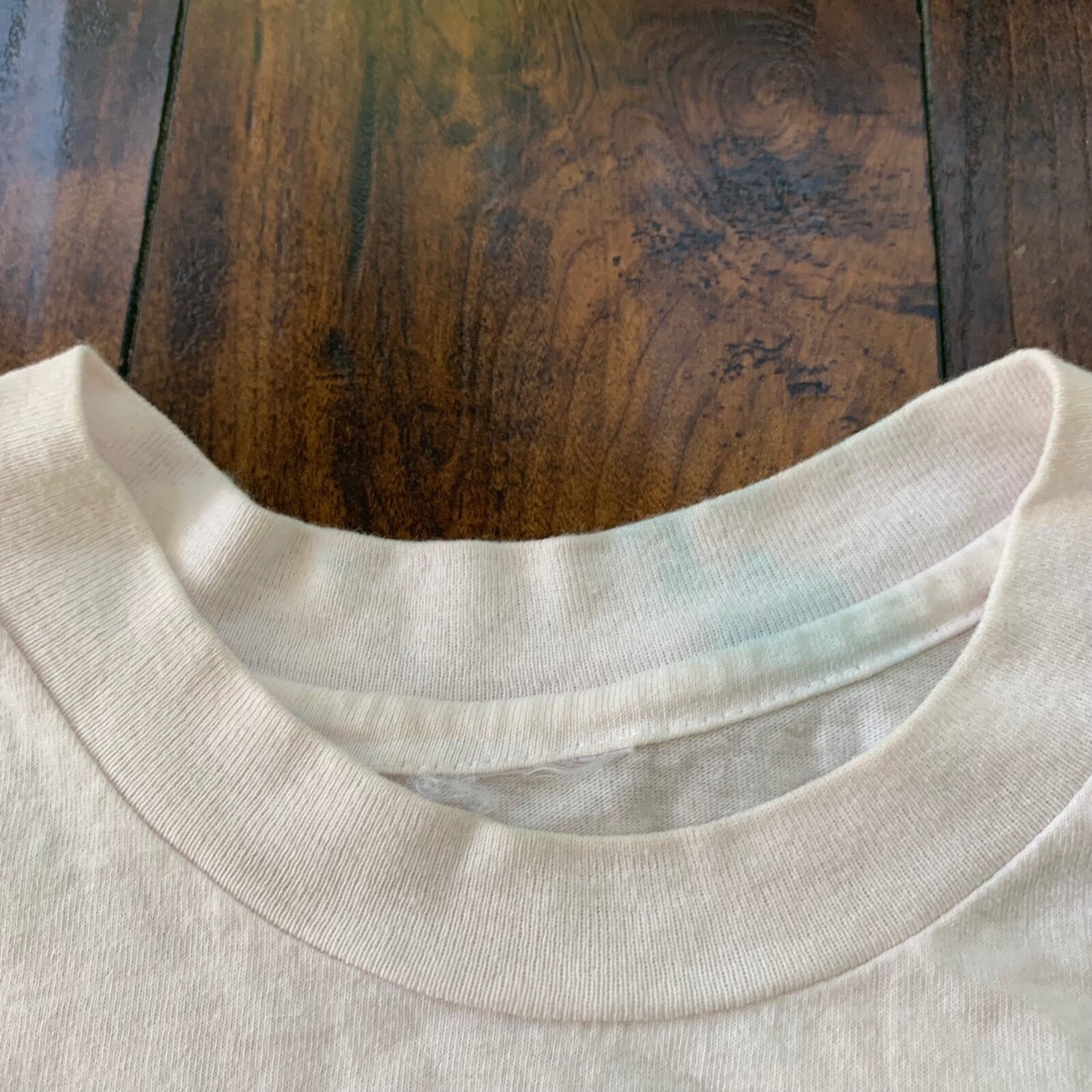 Australia Vintage T Shirt Travel Birds Pelican Ocean Beach Vacation Travel Rap