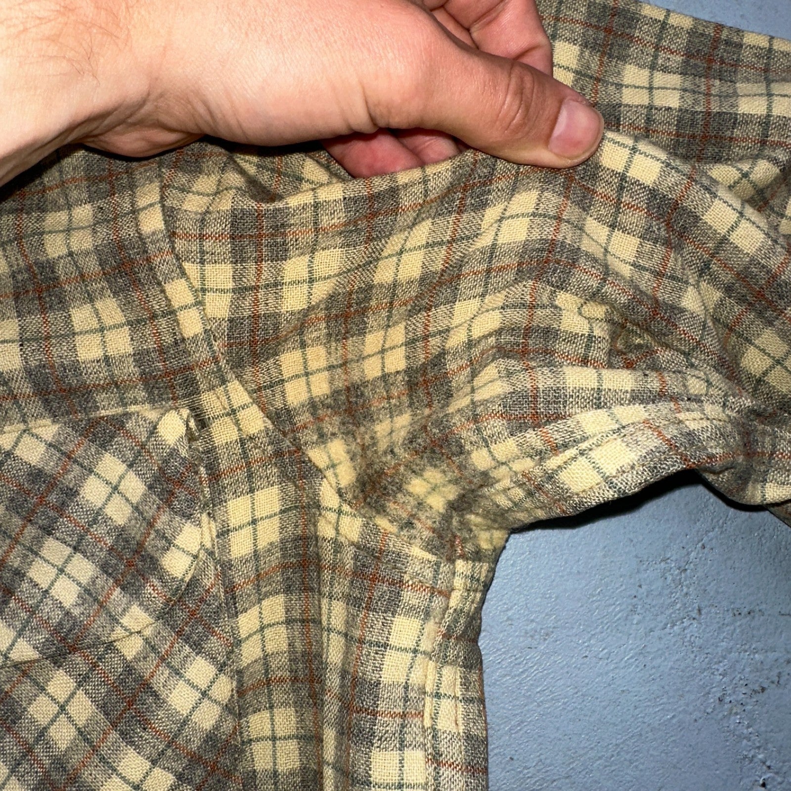 Pendleton VTG Board Shirt Plaid 100% Wool Button Down Size M Plaid 1960s Camp