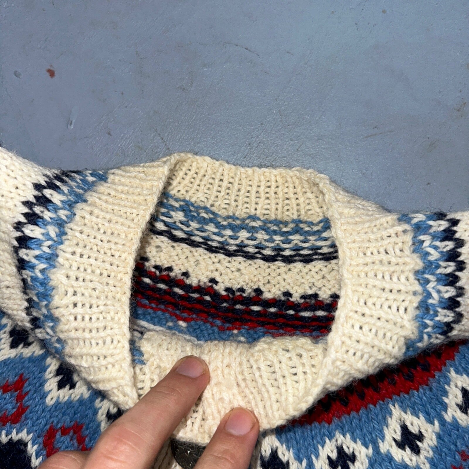 1960s VTG Boho Icelandic Knit Cardigan Large Ivory Red Wool Chunky Grandma Core