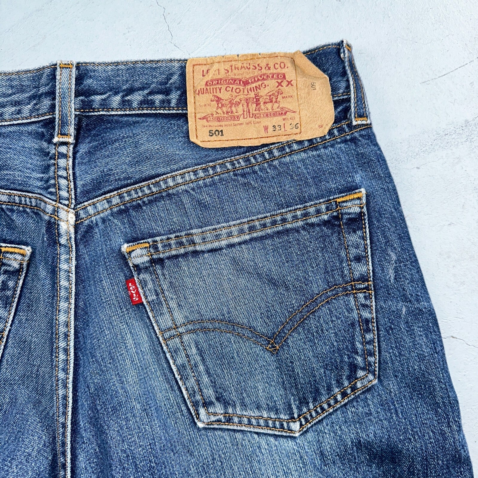 Levis 501 Vintage 90s XX Straight Leg Jeans Y2K Med Wash 33x36 Act 32x34