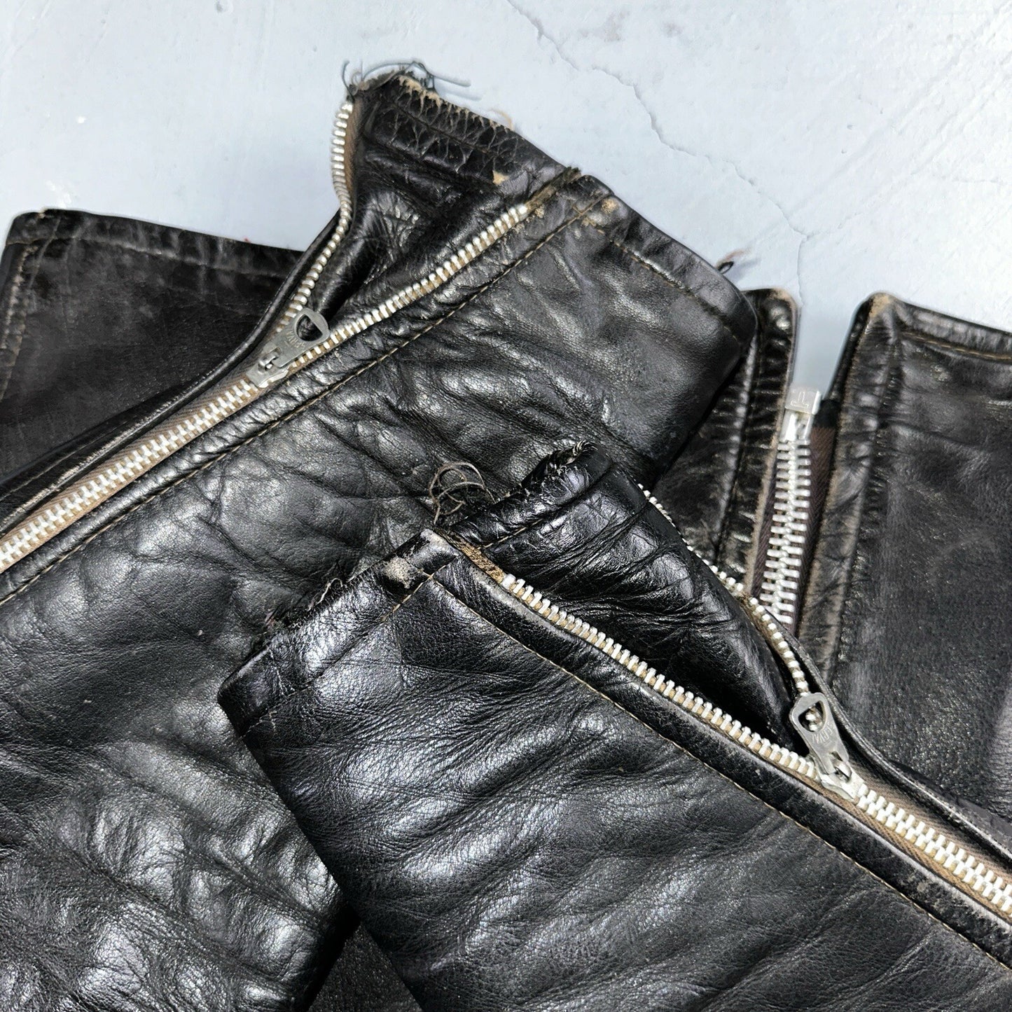 Vintage 50s 60s Black Leather Motorcycle Jacket Cafe Racer Biker 38 1950s 1960s