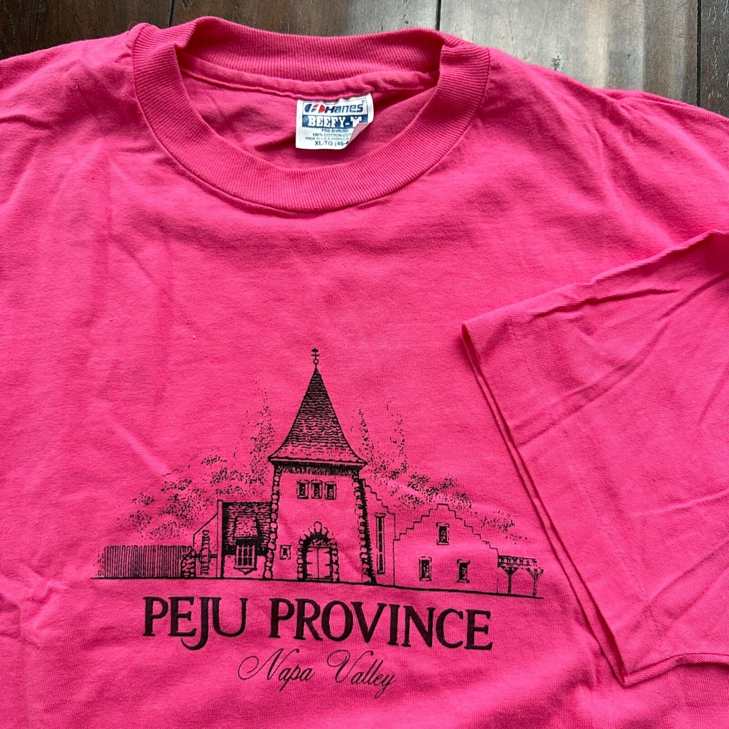 Napa Valley California Vintage T Shirt Peju Province Hanes Beefy XL Pink Castle