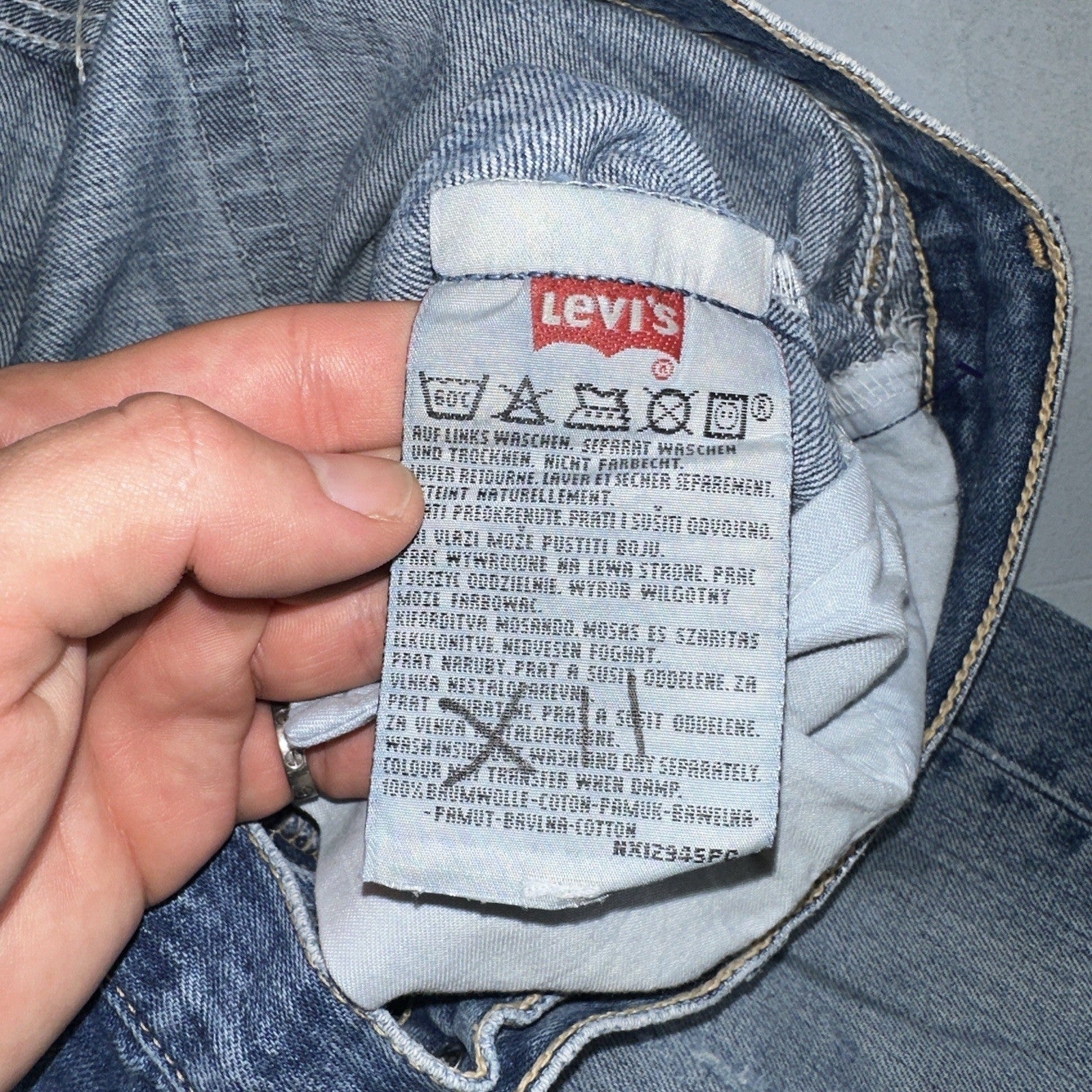 Levis 501 Vintage 90s Y2K XX Straight Leg Jeans Blue Med Wash 34x32 Act 33x31