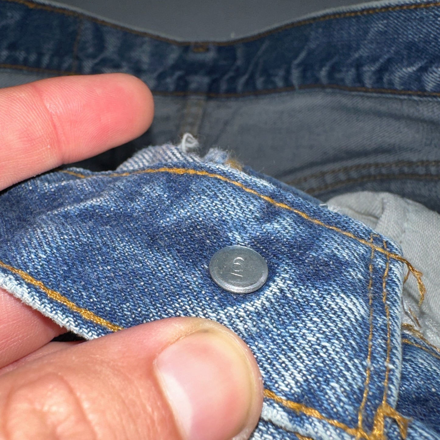 Levis 501 Vintage 80s Redline Selvedge USA XX Jeans Light Wash 32x31 Act 29x27