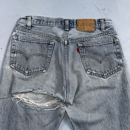 Levis 501 Vintage 80s USA XX Straight Leg Jeans 32x31 Thrashed Wash Act 30x26