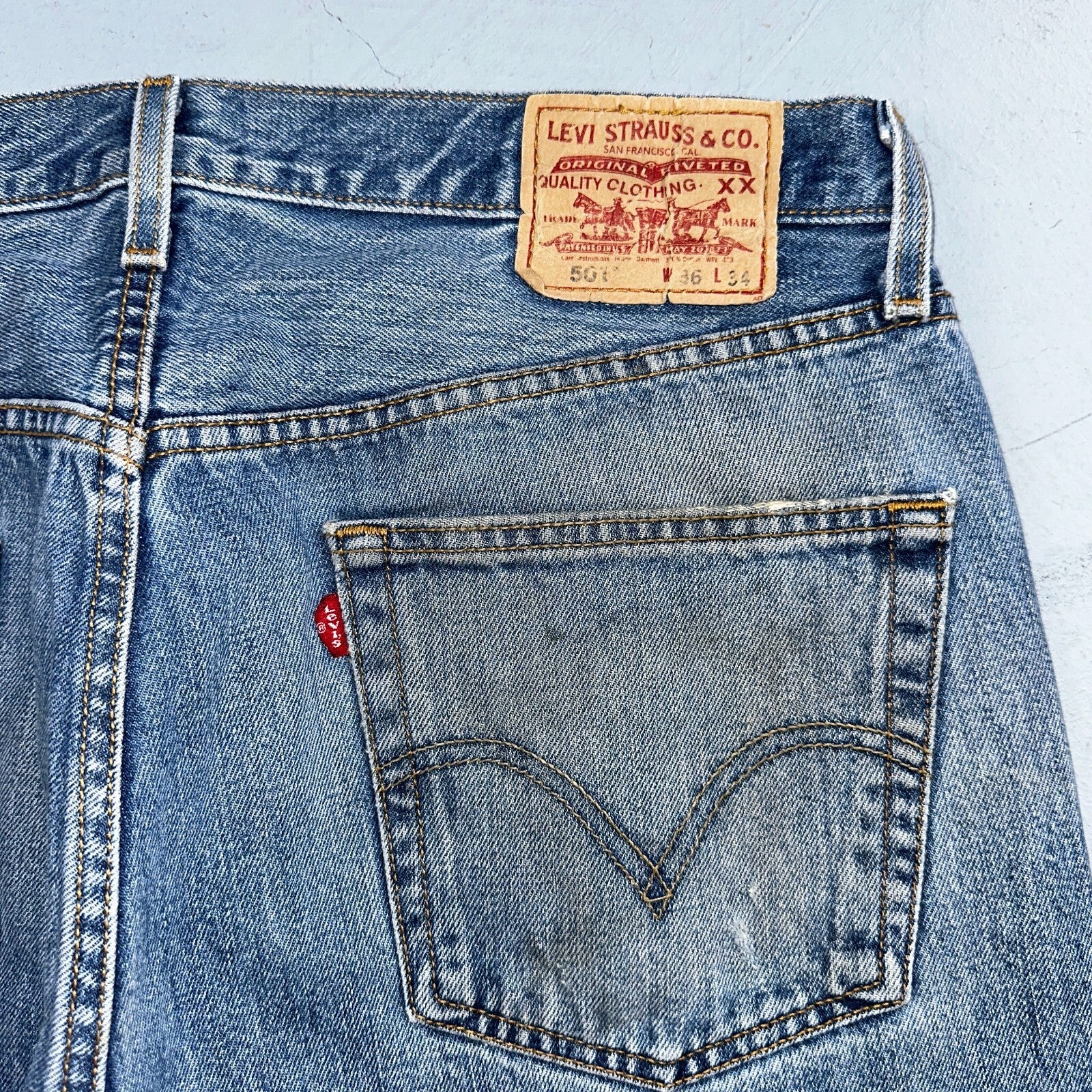 Levis 501 Vintage Y2K XX Straight Leg Jeans Blue Med Wash 36x34 Act 35x34