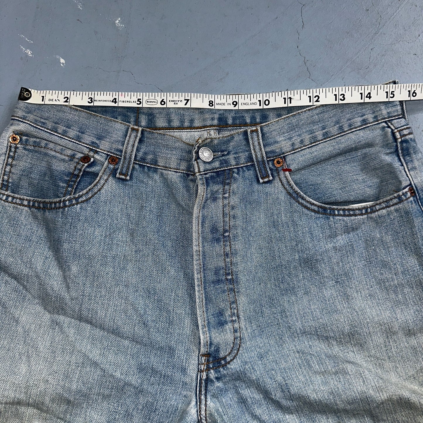 Levis 501 Vintage Y2K Hungary Straight Leg Jeans 33x34 90s Light Wash Act 31x32