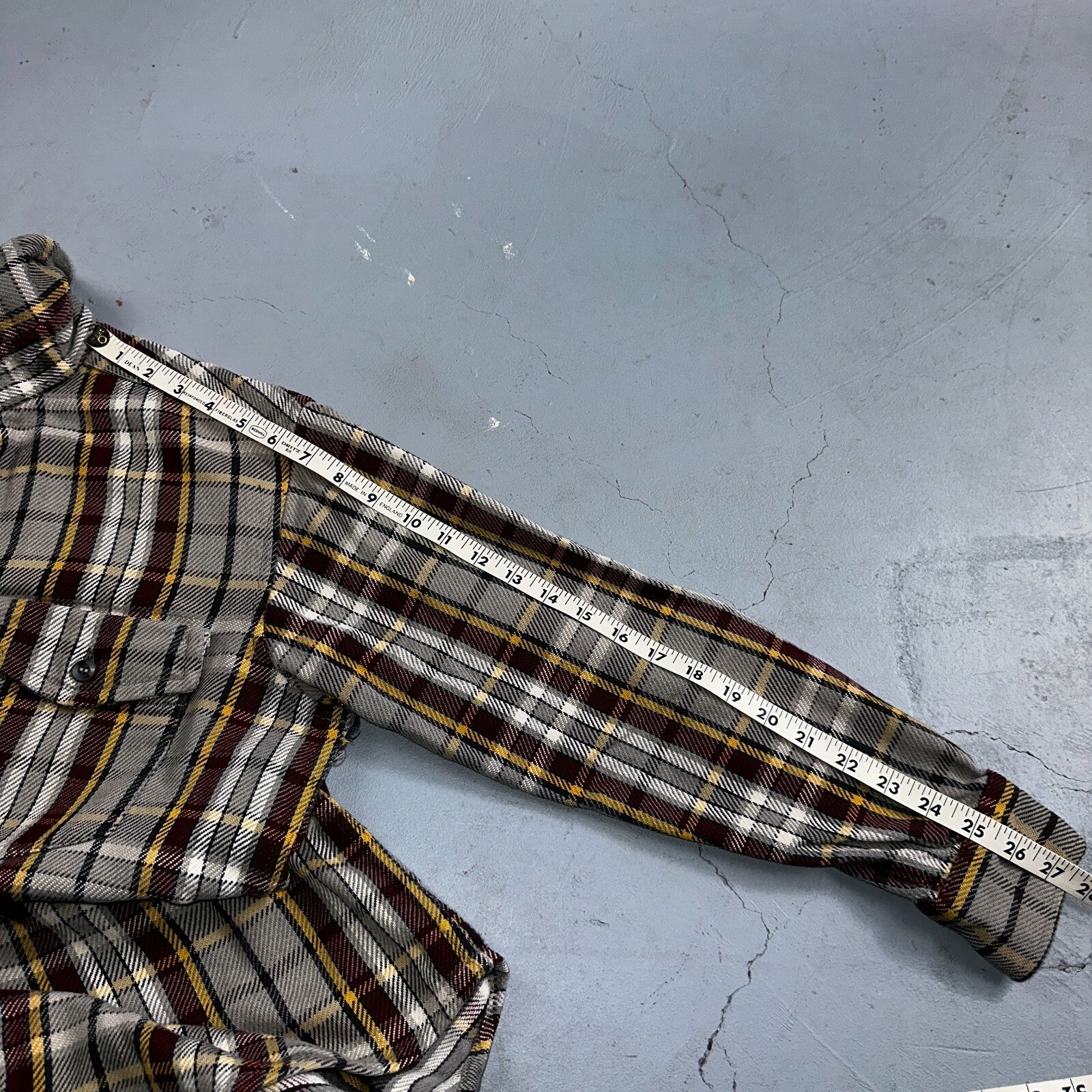 VTG Big Mac JC Penny Thick 100% Cotton Flannel Work Shirt M 70s Plaid Thrashed