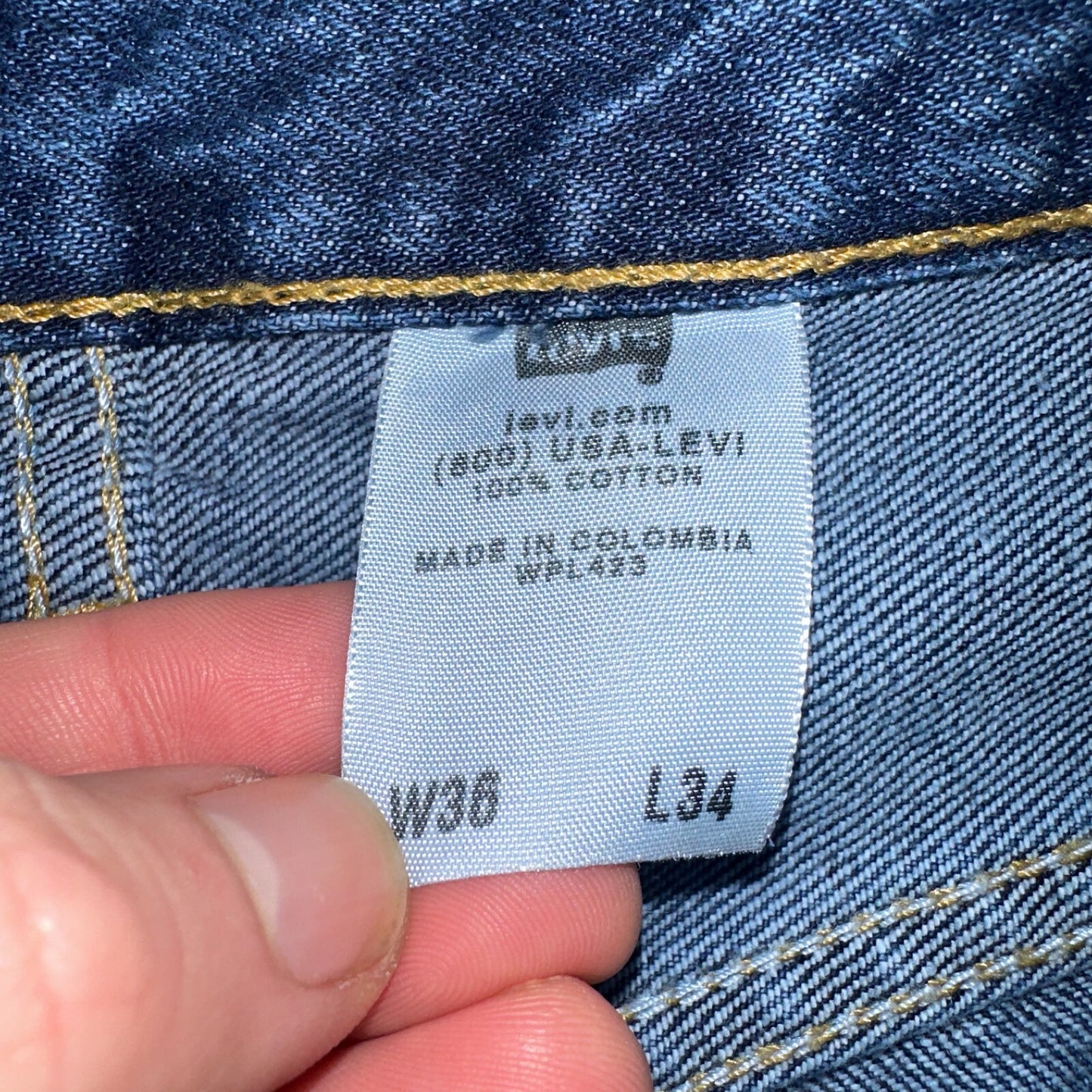 Levis 501 Vintage Y2K Columbia Straight Leg Jeans 36x34 90s Med Wash Act 35x34