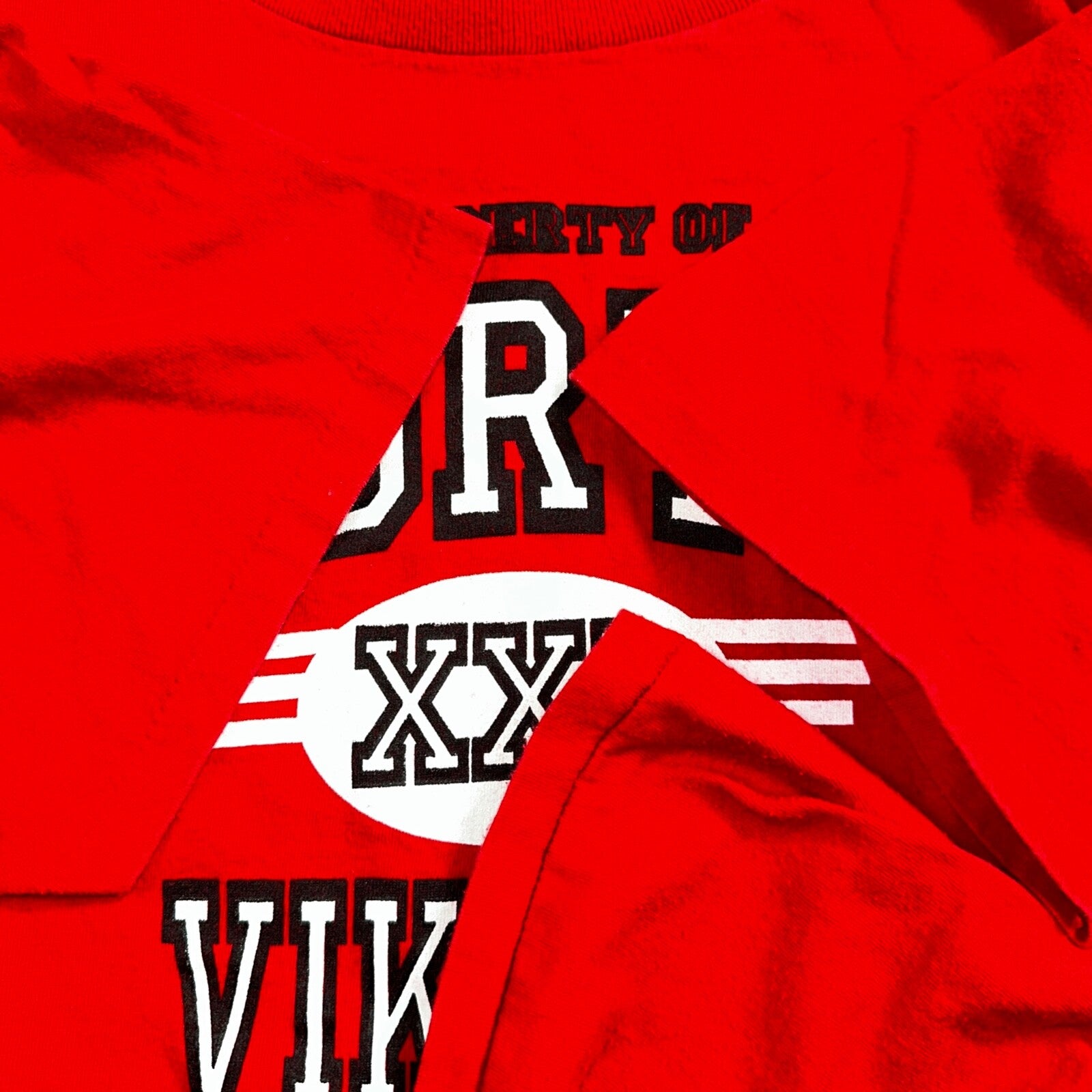 Oneita VTG T Shirt Property Of North Vikings Salem Oregon 1990s 90s Red Gym Tee