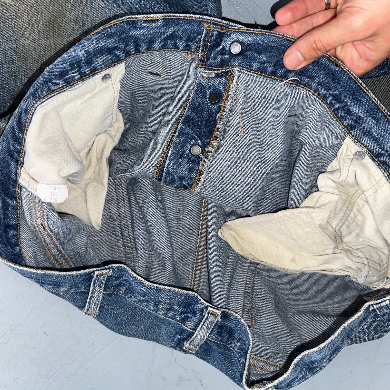 Levis 501 Vintage 70s SS Redline Selvedge USA XX Jeans Med Wash 48x30 Act 43x26