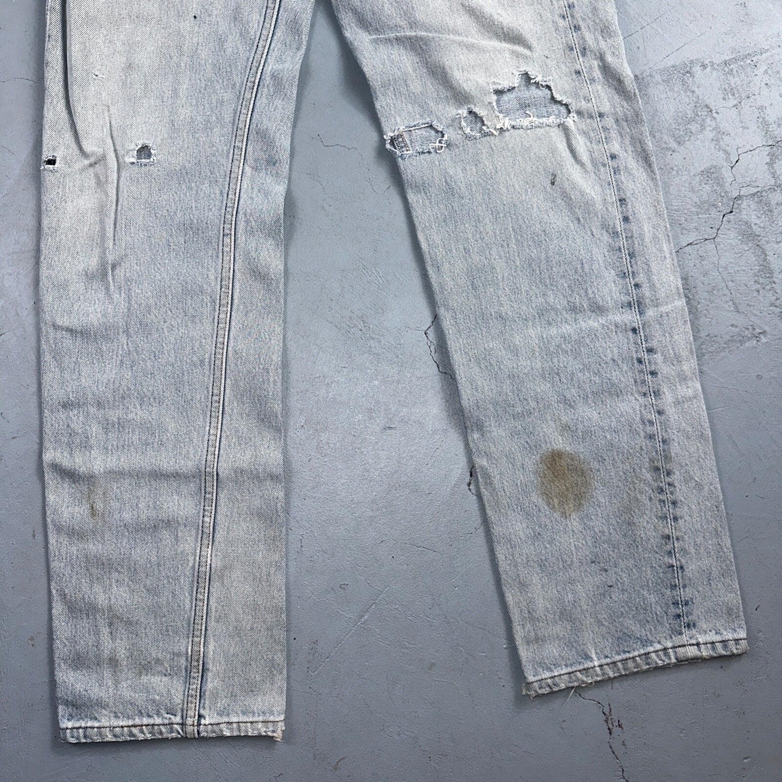 Levis 501 Vintage 90s USA XX Straight Leg Jeans Blue Light Wash 34x36 Act 31x32