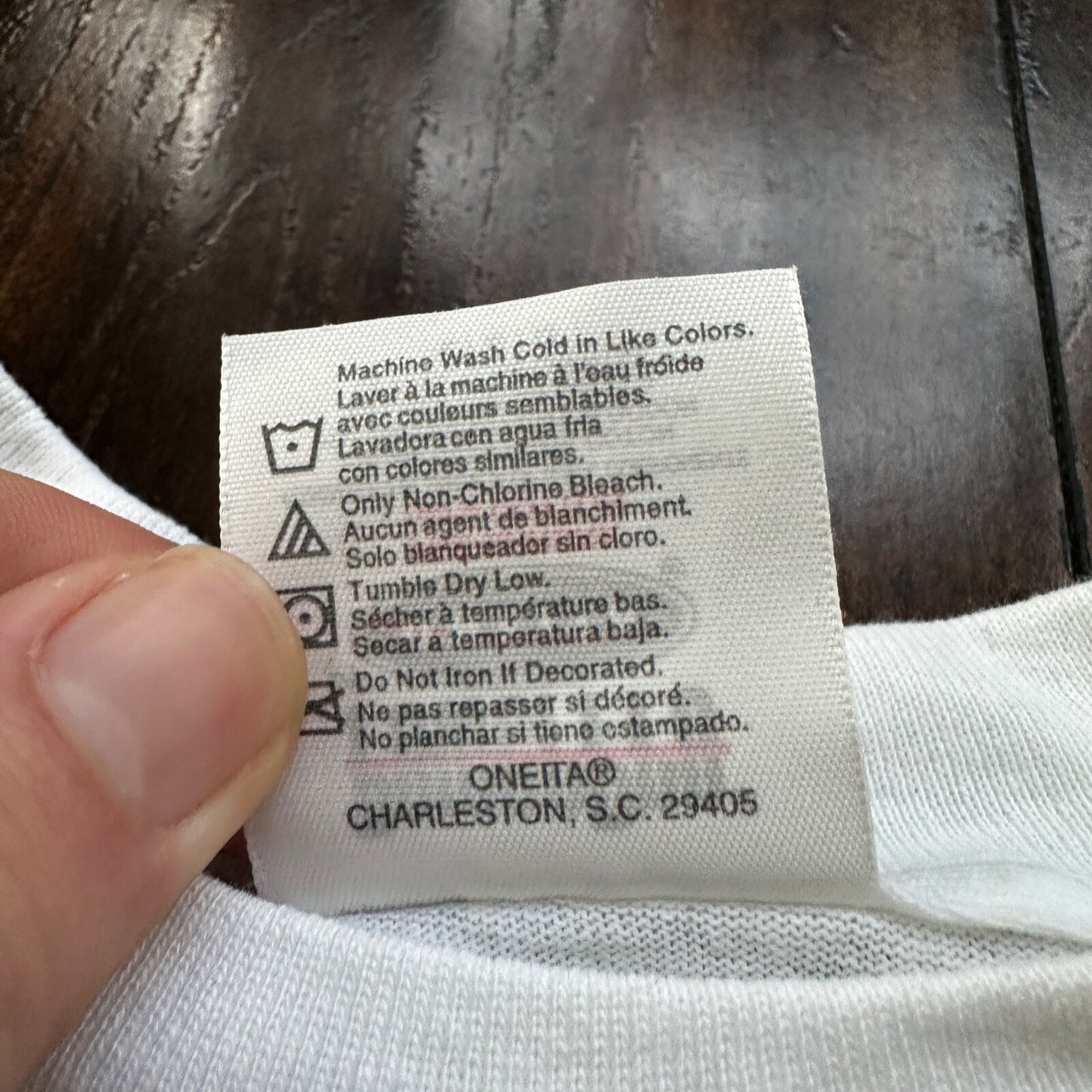 Oneita Carissa Tour 1999 Oregon Coast Vintage T Shirt 90s Single Stitch Ship Art